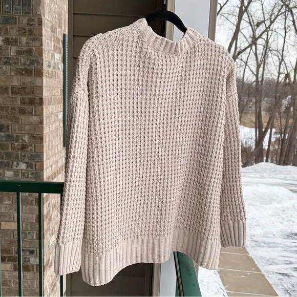 🆕 Pink Rose Blush Chenille Waffle Knit Oversized Sweater XS Cozy Ribbed Hem Chic - Picture 4 of 17